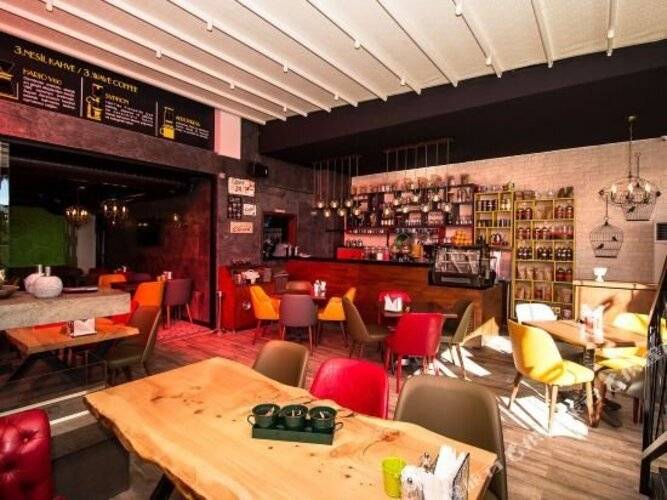 Le Marde Hotel
