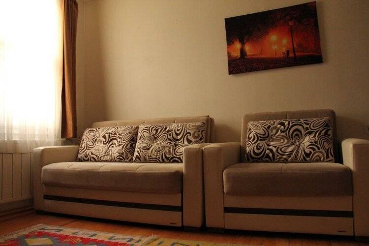 Jasmine Apartment