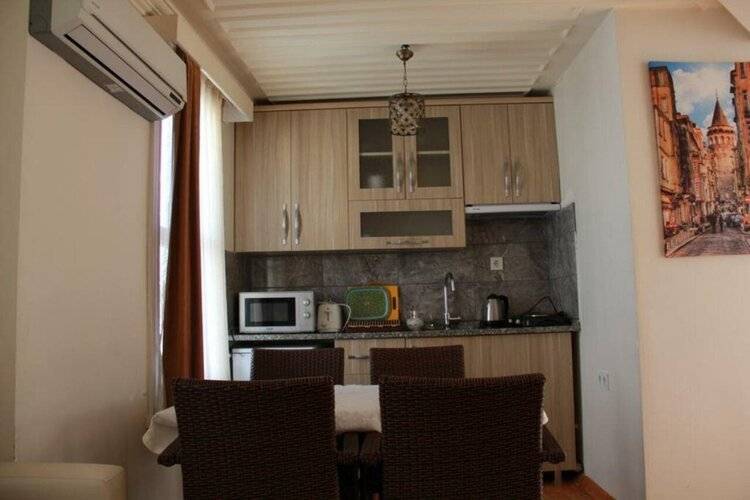 Jasmine Apartment