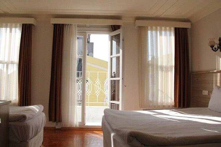 Jasmine Apartment