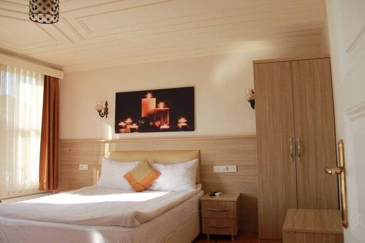 Jasmine Apartment
