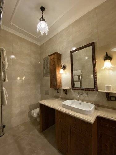 Aslan Residence