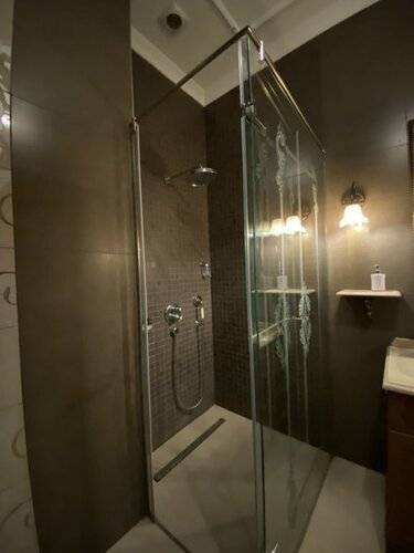 Aslan Residence