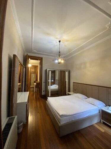 Aslan Residence