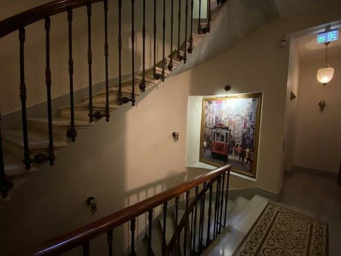 Aslan Residence
