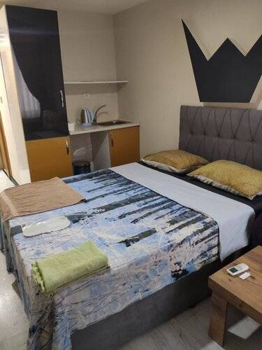 Moon Suit Otel