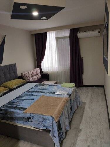 Moon Suit Otel