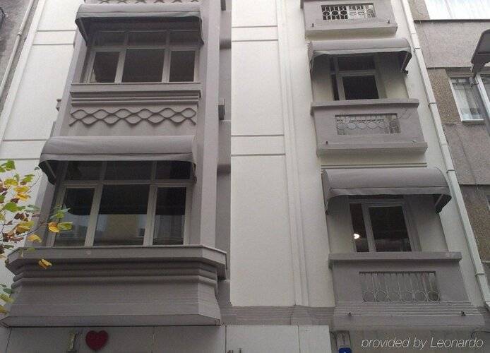 The Milltown Sisli