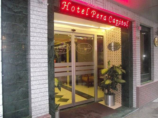 Pera Capitol