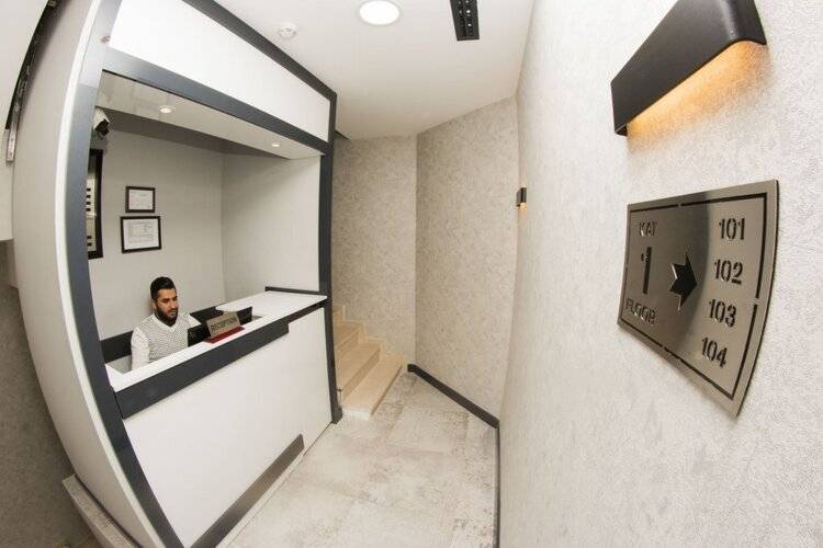 Des Suites Hotel