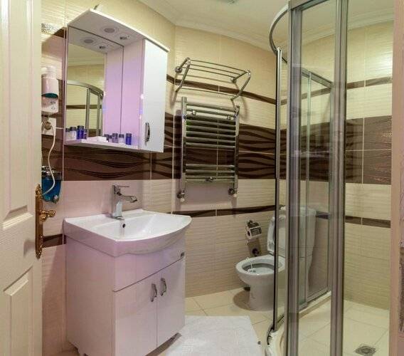 Charm Hotel
