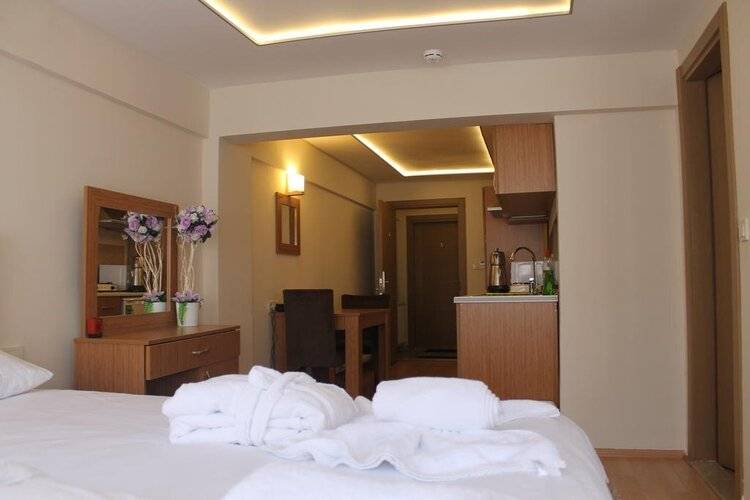 Aiza Suites