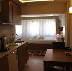 $item['hotel']['name']