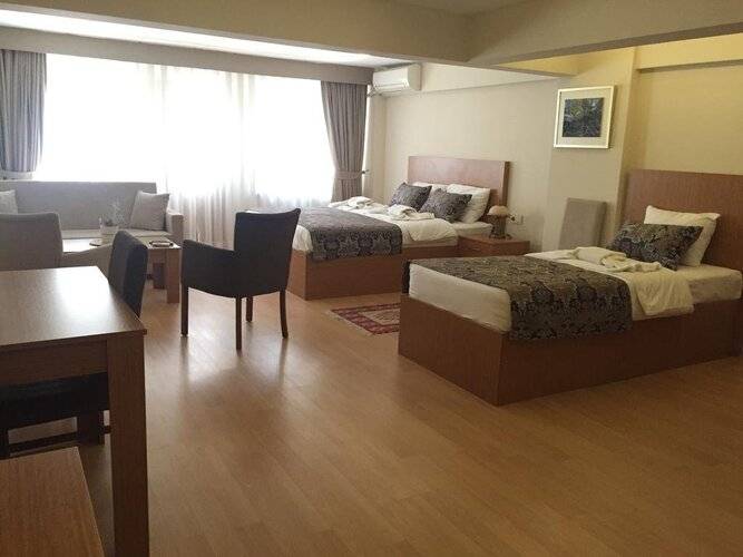 Aiza Suites