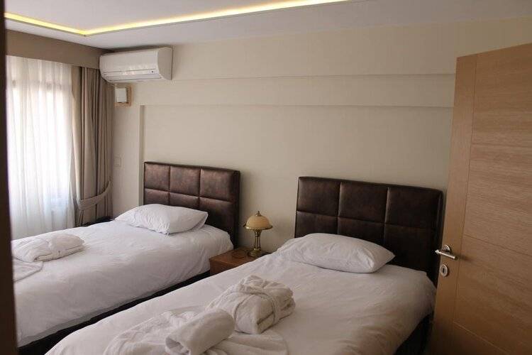 Aiza Suites