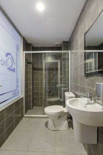 Cheers Hostel