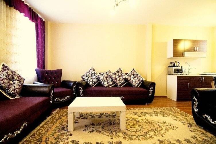 By Pera Suites