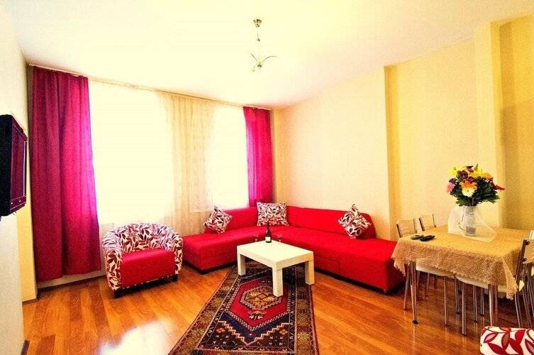 By Pera Suites