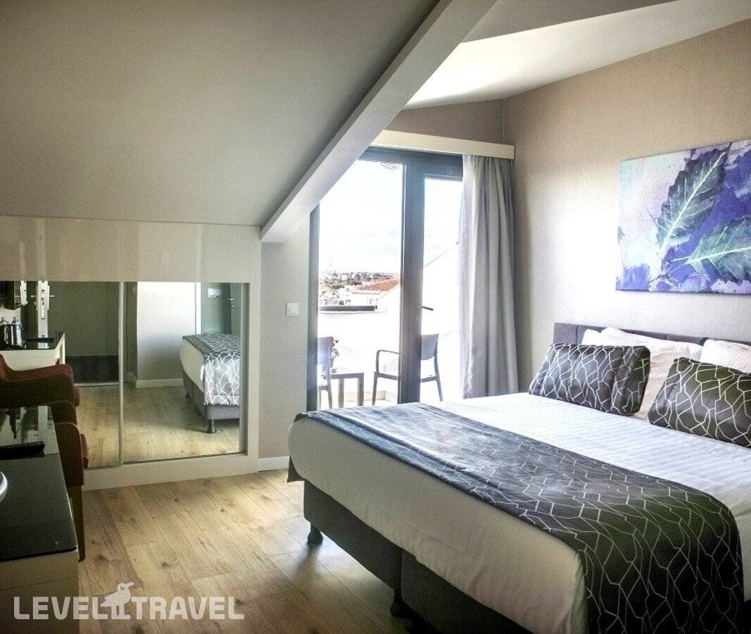 фотографии отеля Elm Suite Hotel в Турция(Кягытхане) - фото №2