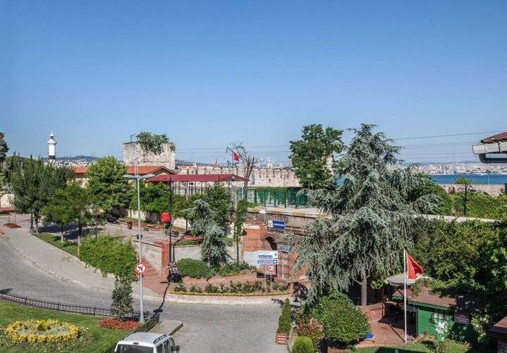 Sultan Apartments