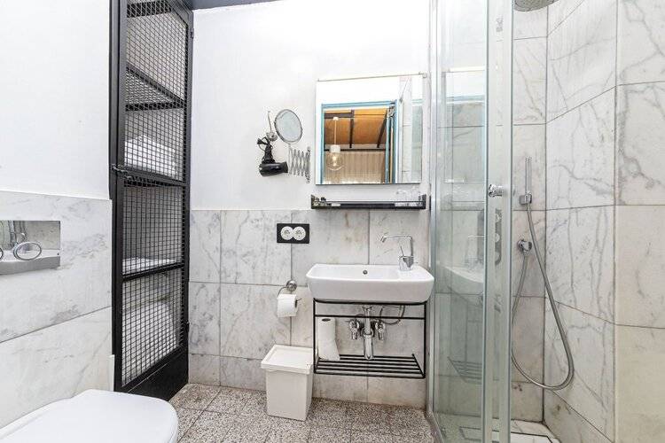 Raven Istanbul Suites