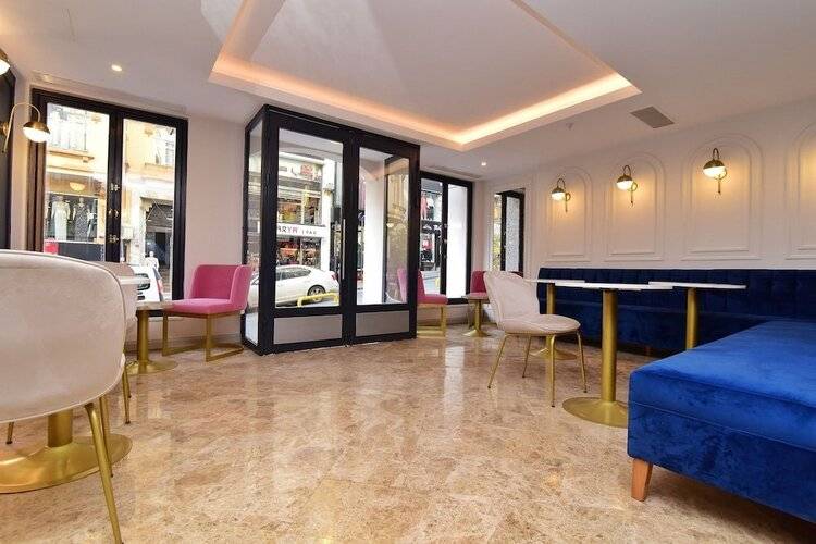 Serai Hotel