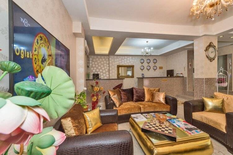 Orange Airport Hotel