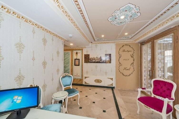 Hotel 1453