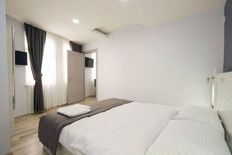 Element Residence