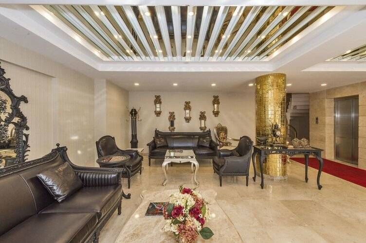 Escardin Hotel