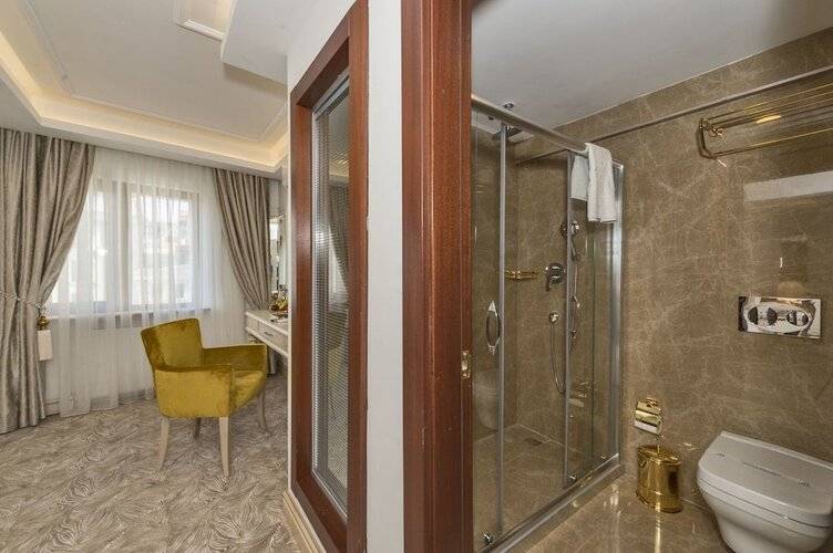 Escardin Hotel