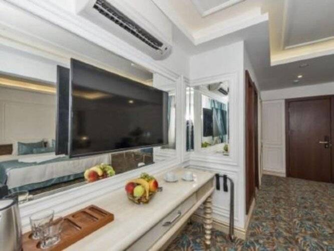 Escardin Hotel