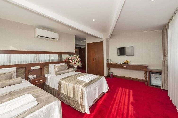 Escardin Hotel