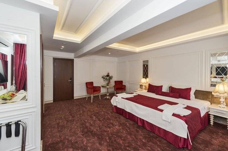 Escardin Hotel
