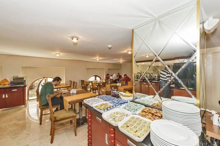 Escardin Hotel