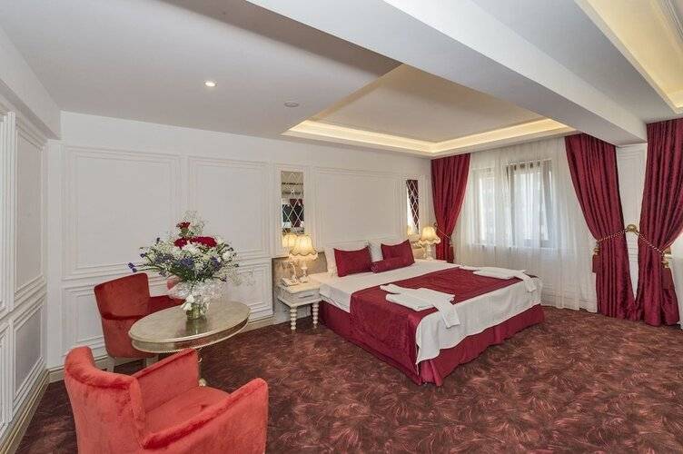 Escardin Hotel