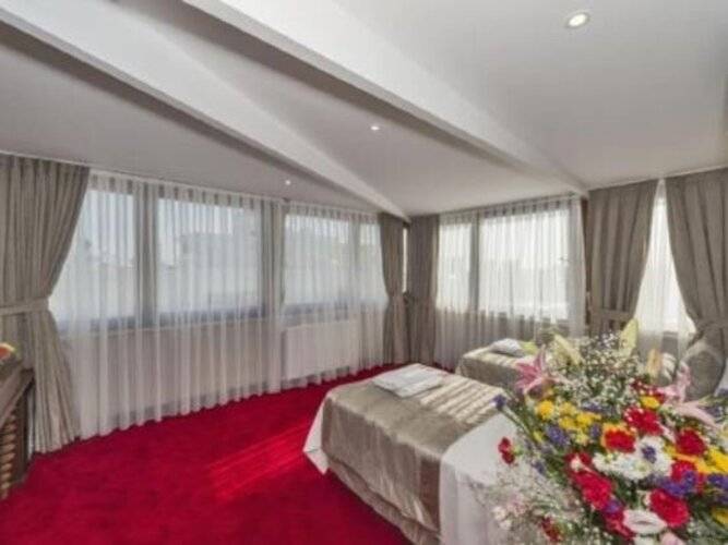 Escardin Hotel