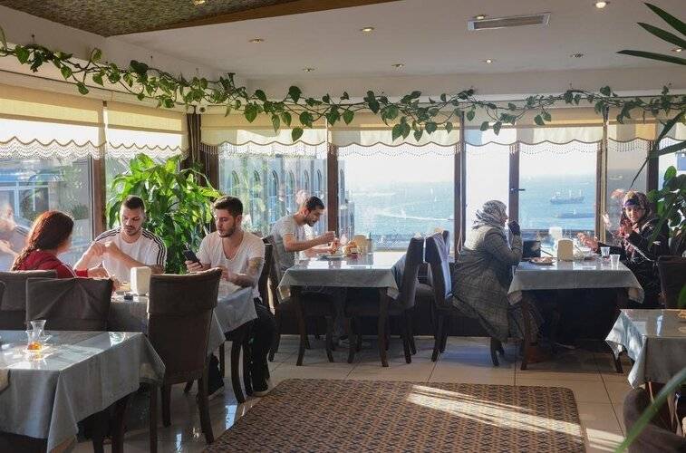 Grand Rosa Hotel