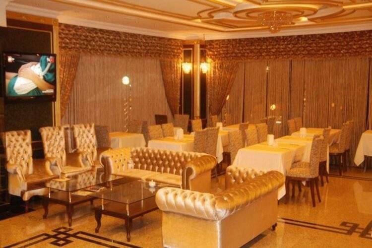Grand Rosa Hotel