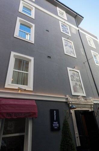 Hotel Pino Verde