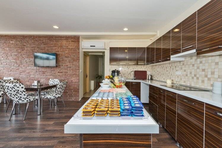 Invictum Residence
