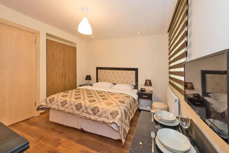 Invictum Residence