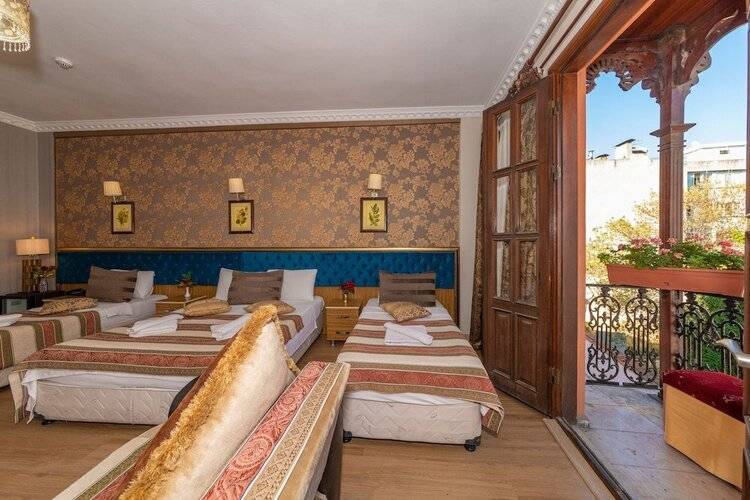 Ista Palace Hotel