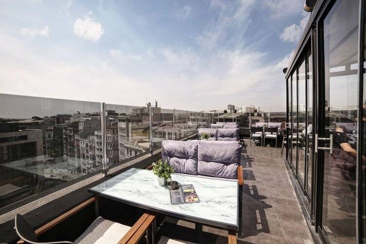 Seya Suites Hotel