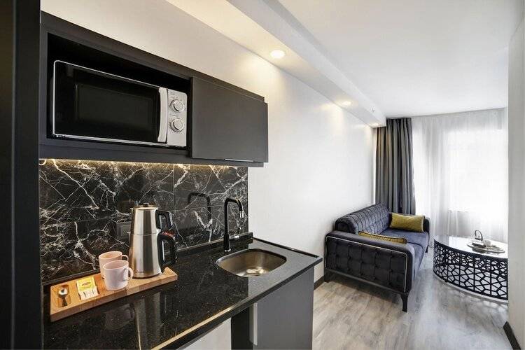 Seya Suites Hotel