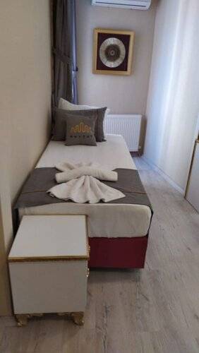 Rhythm Hotel