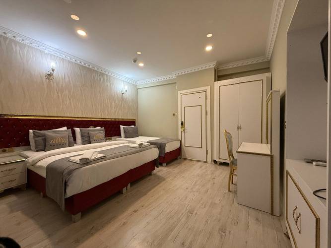 Rhythm Hotel