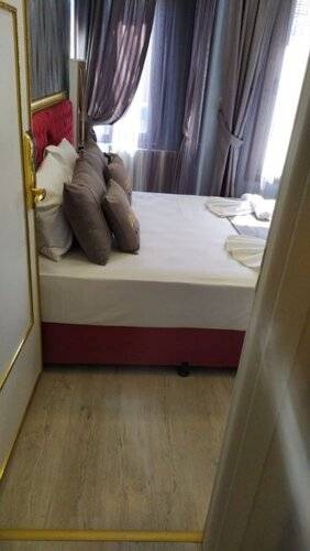 Rhythm Hotel