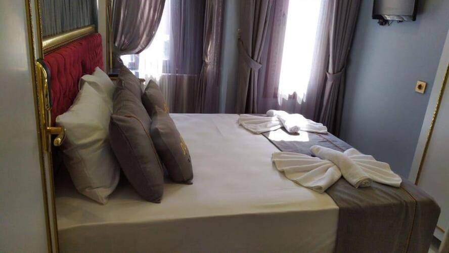 Rhythm Hotel