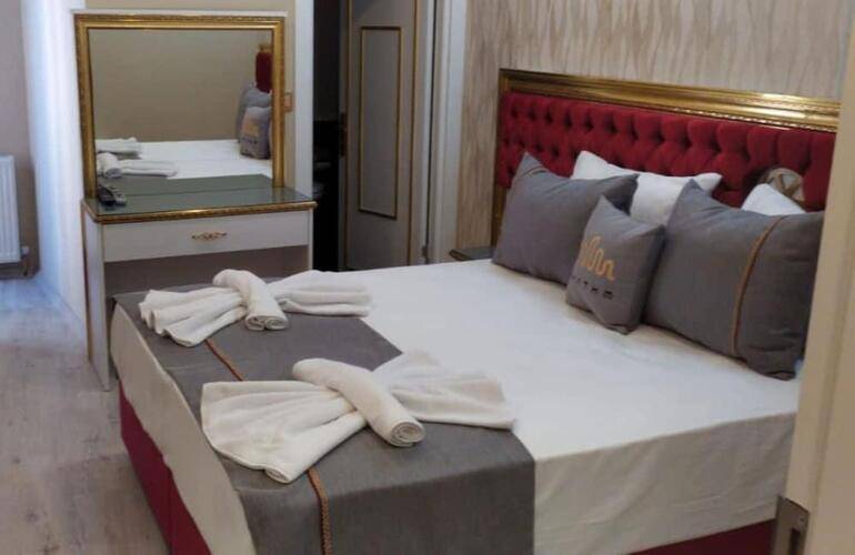 Rhythm Hotel